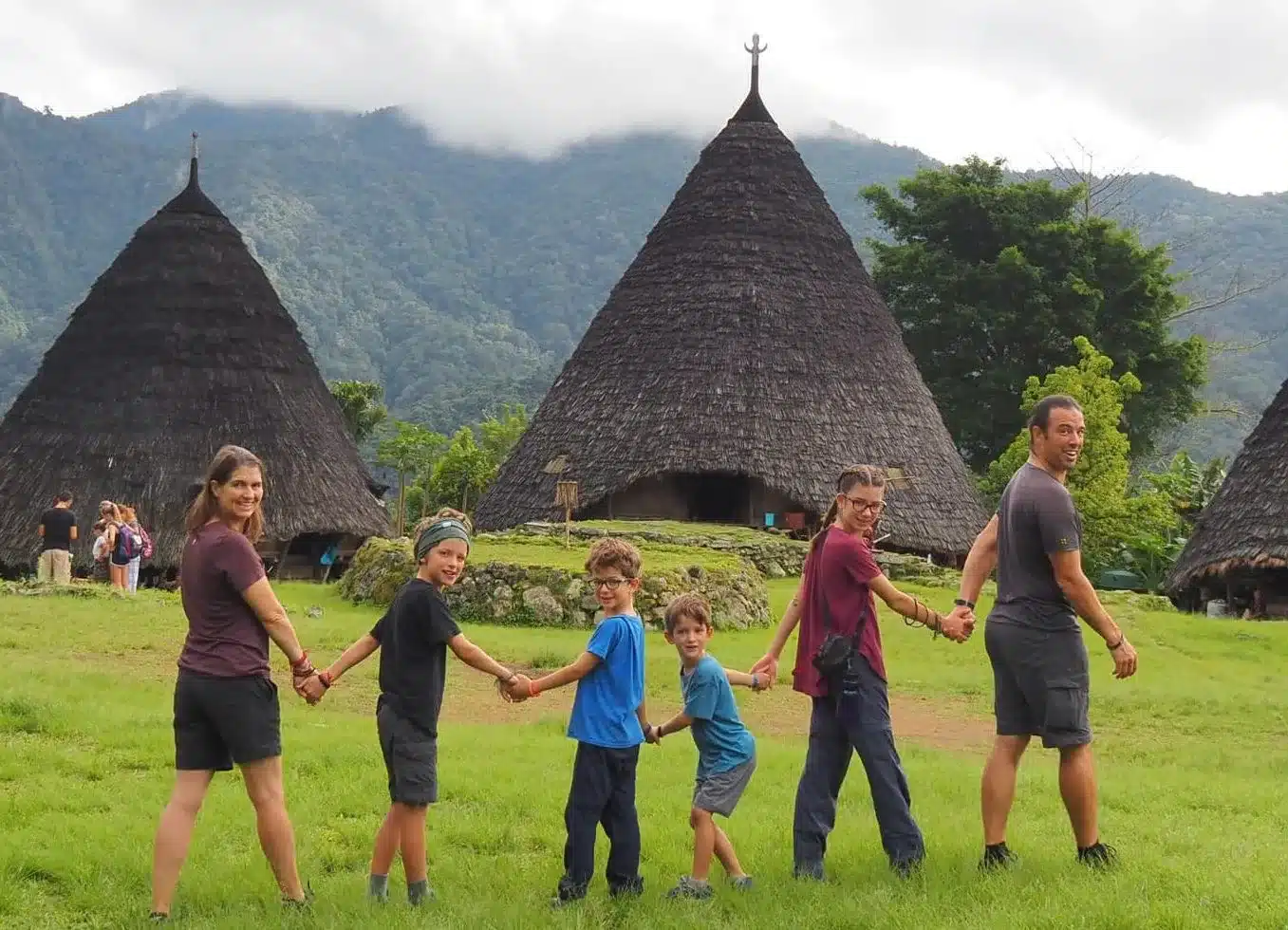 Blink documentary family travelling together during their world trip